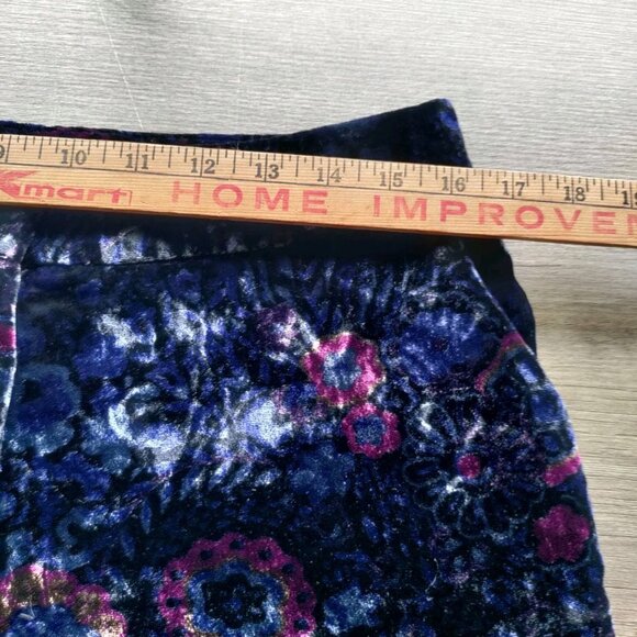 LOFT Slim Paisley Floral Print Dark Navy Blue Velvet Pants - Sz 6 - Picture 9 of 12